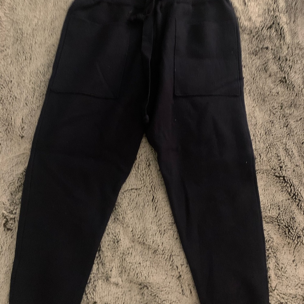 Dark blue knit joggers